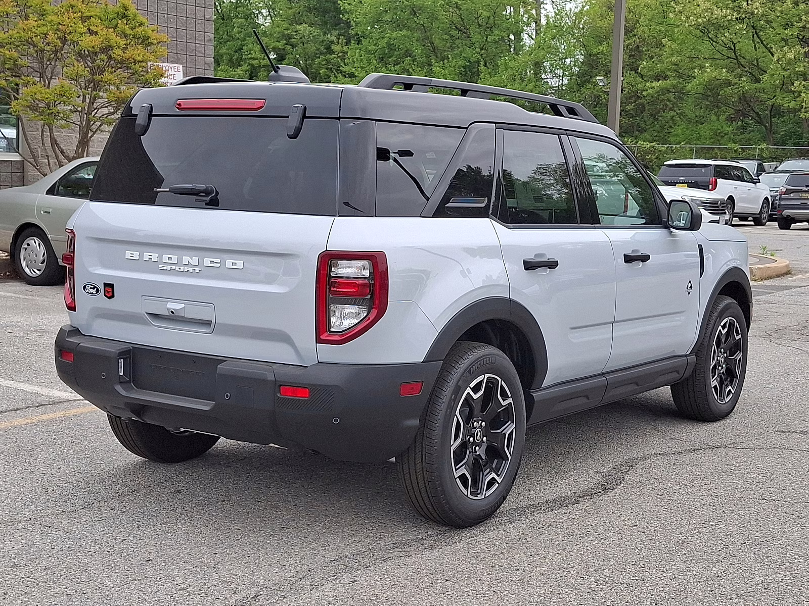 2026 Space White Metallic - A3 Ford Bronco Sport Outer Banks 4X4