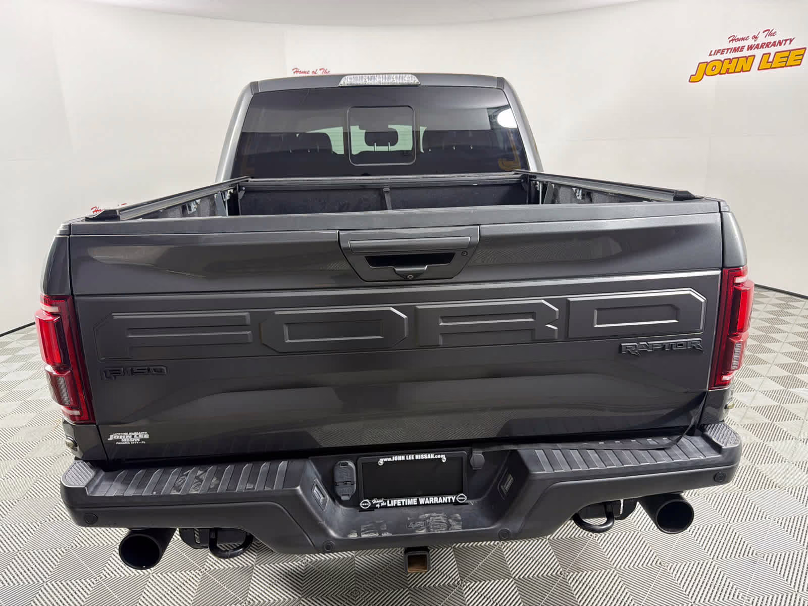 2018 Magnetic Metallic Ford F-150 Raptor 4X4 Truck