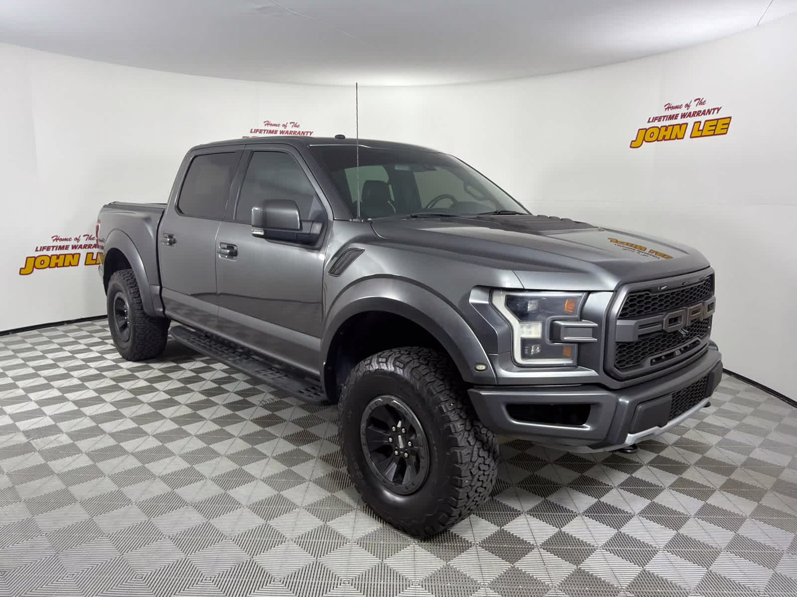 2018 Magnetic Metallic Ford F-150 Raptor 4X4 Truck