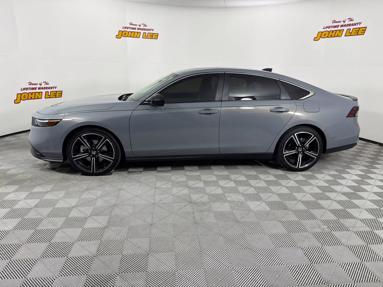 2025 Urban Gray Pearl Honda Accord Hybrid Sport FWD Sedan