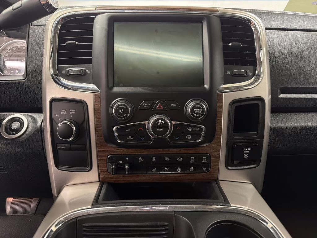 2017 Granite Crystal Metallic Clearcoat Ram 2500 Laramie 4X4 Truck