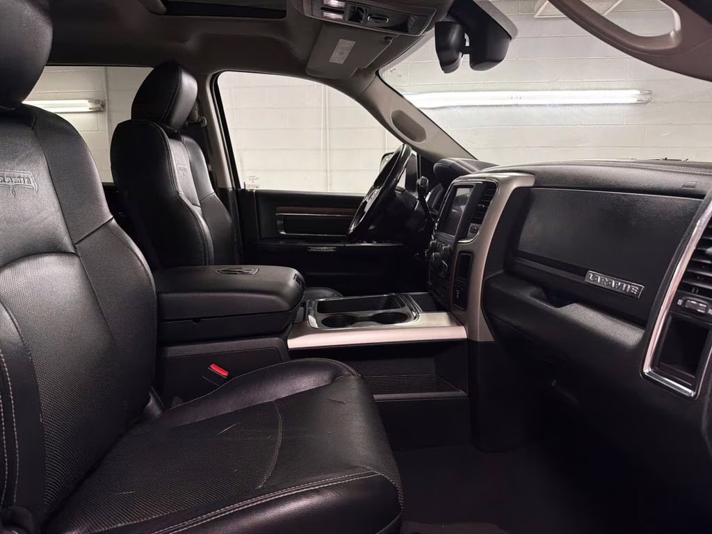 2017 Granite Crystal Metallic Clearcoat Ram 2500 Laramie 4X4 Truck