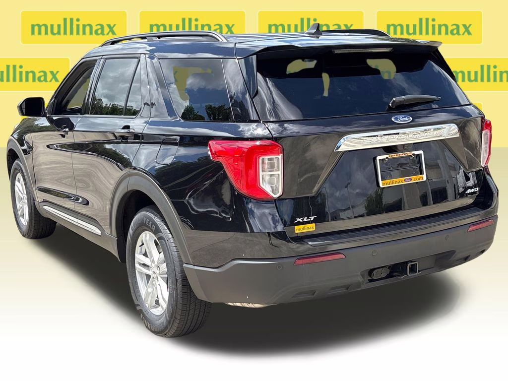 2023 Agate Black Metallic Ford Explorer XLT 4X4 SUV