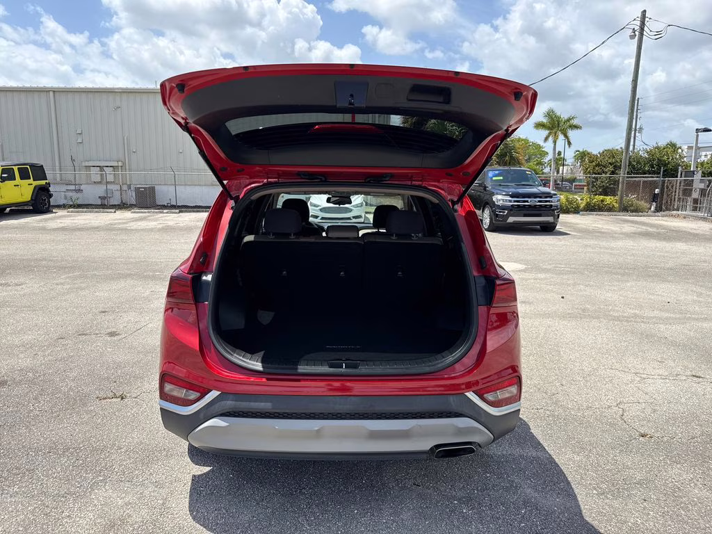 2020 Scarlet Red Hyundai Santa Fe SEL AWD SUV