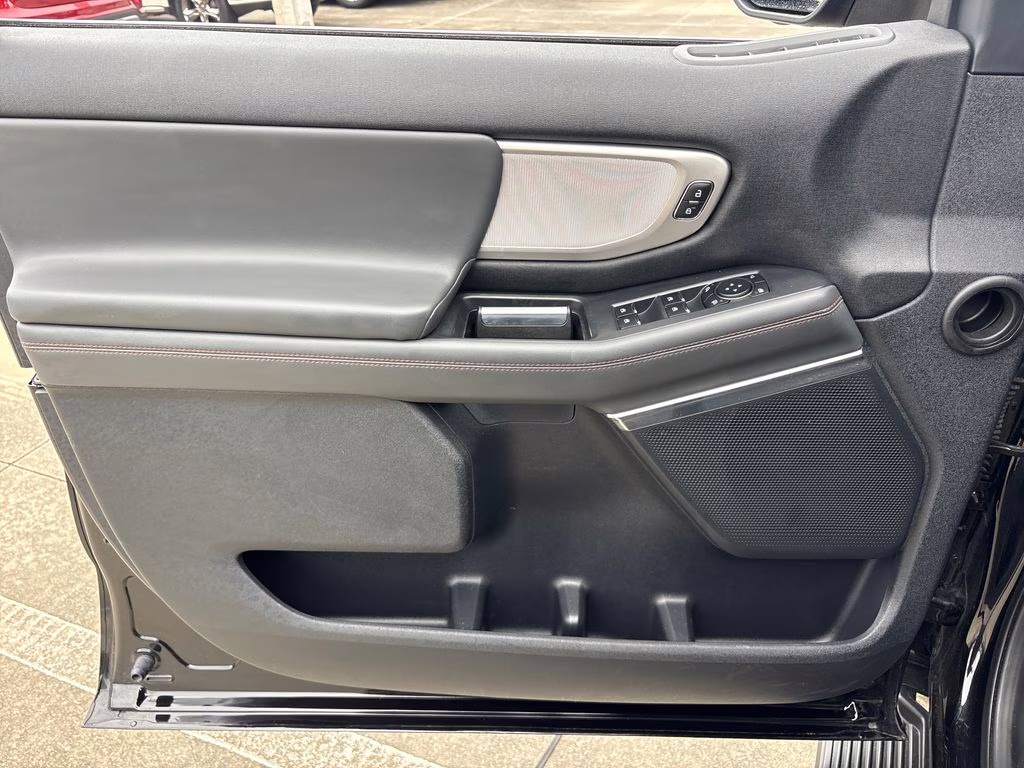 2025 Agate Black Metallic Ford Expedition Max Active RWD SUV
