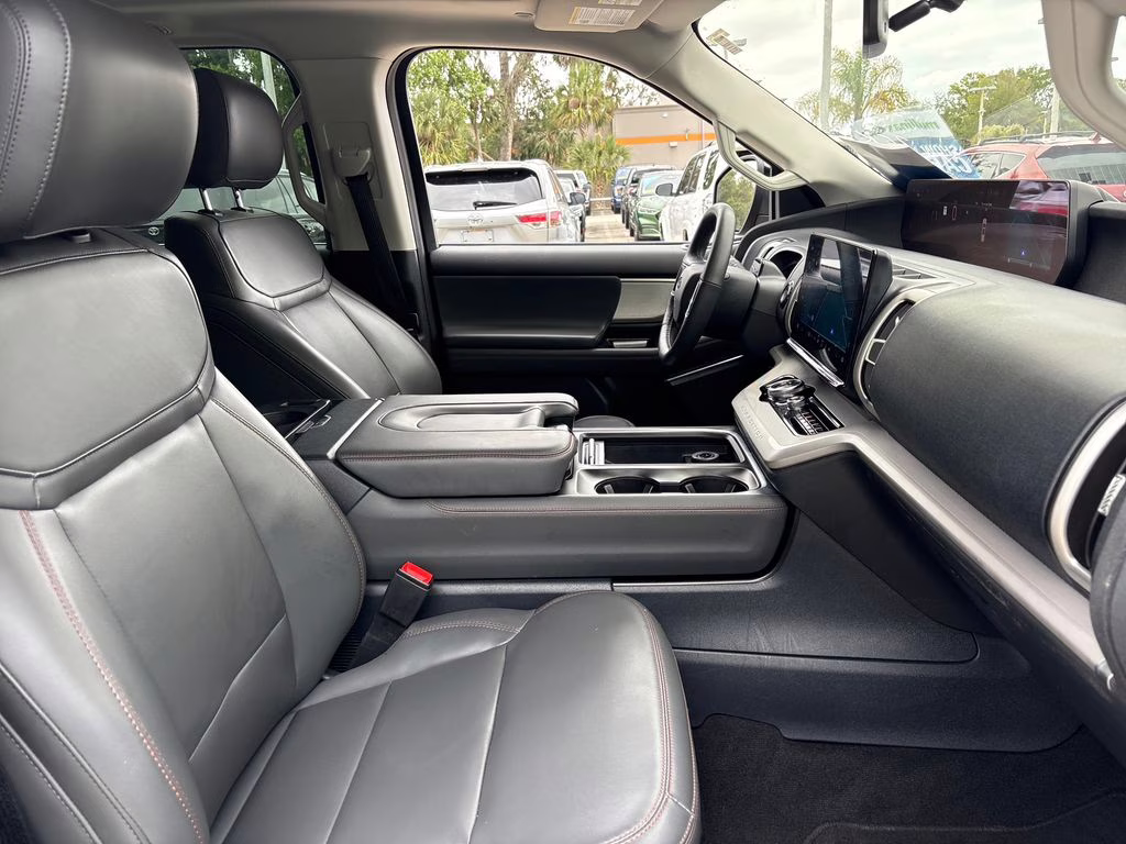 2025 Agate Black Metallic Ford Expedition Max Active RWD SUV