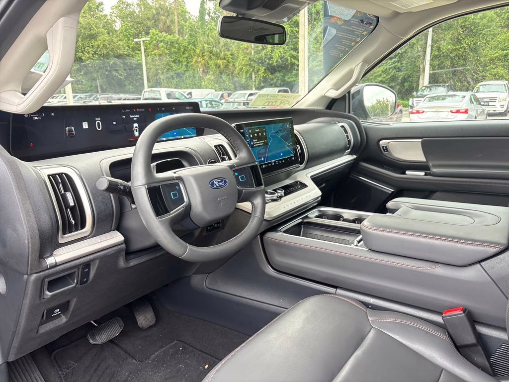 2025 Agate Black Metallic Ford Expedition Max Active RWD SUV