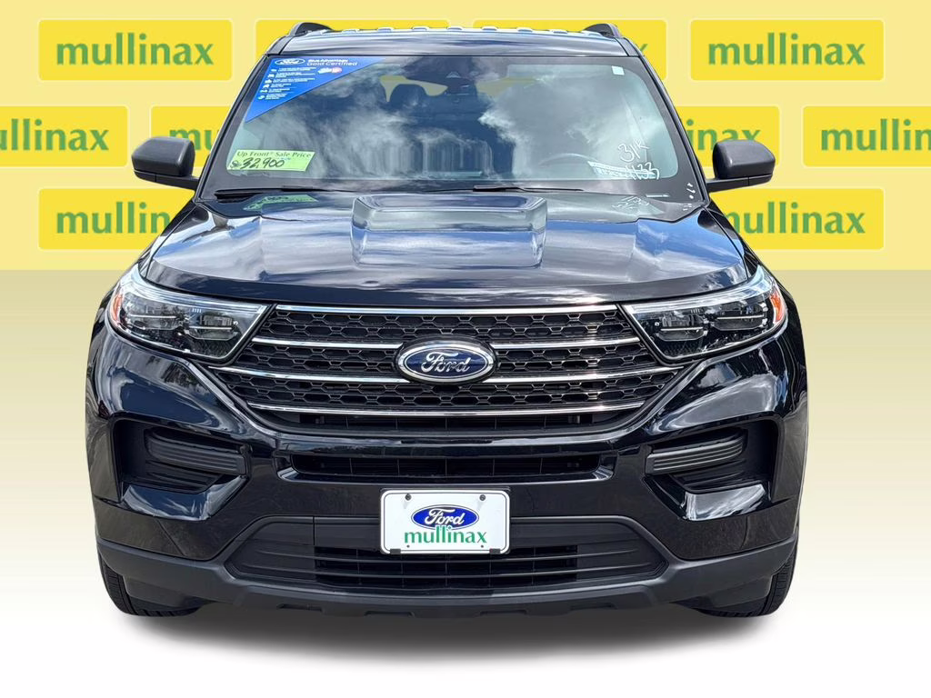 2023 Agate Black Metallic Ford Explorer XLT 4X4 SUV