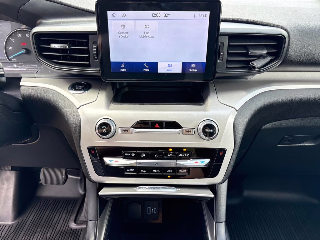 2023 Agate Black Metallic Ford Explorer XLT 4X4 SUV