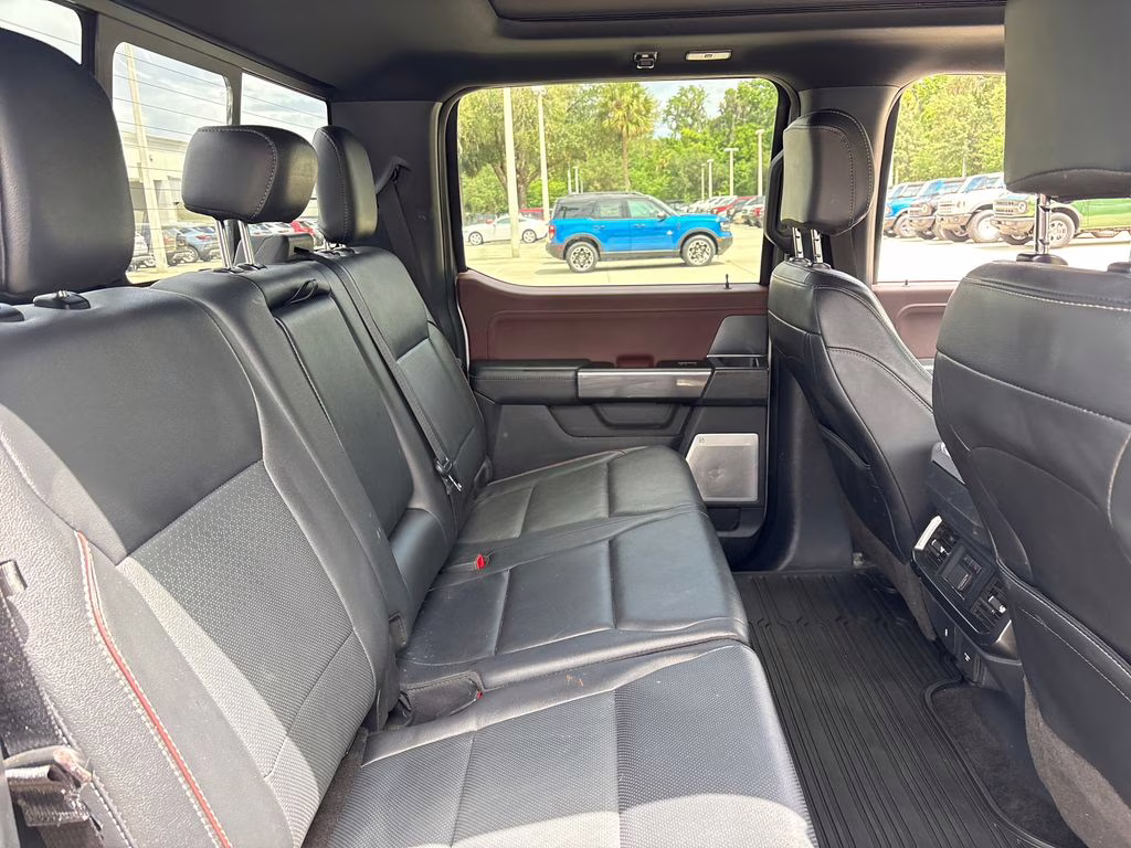 2023 Silver Metallic Ford F-150 Lariat 4X4 Truck