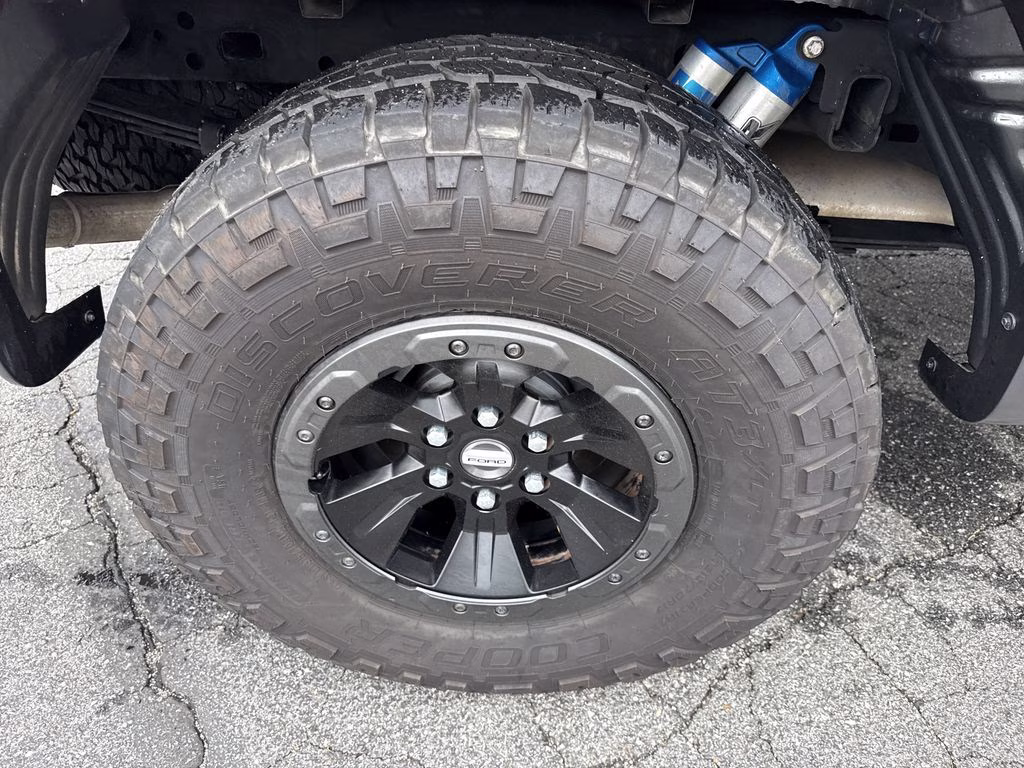 2018 Magnetic Metallic Ford F-150 Raptor 4X4 Truck