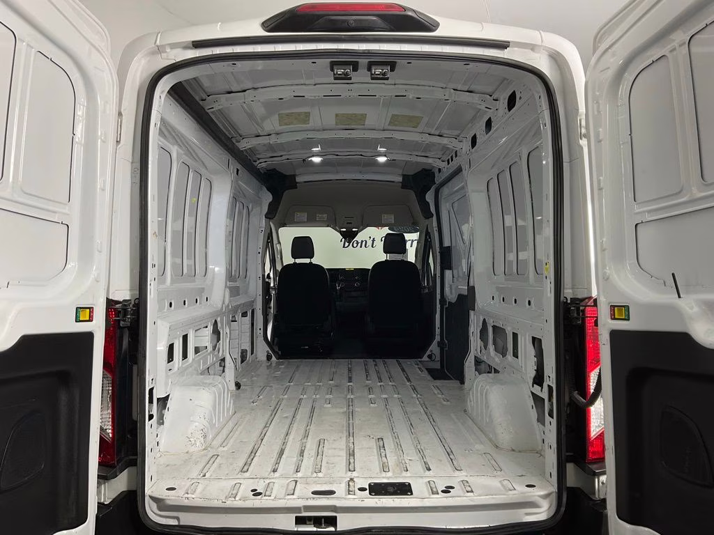 2024 Oxford White Ford Transit-250 MEDIUM ROOF 148'' WHEEL BASE RWD Van