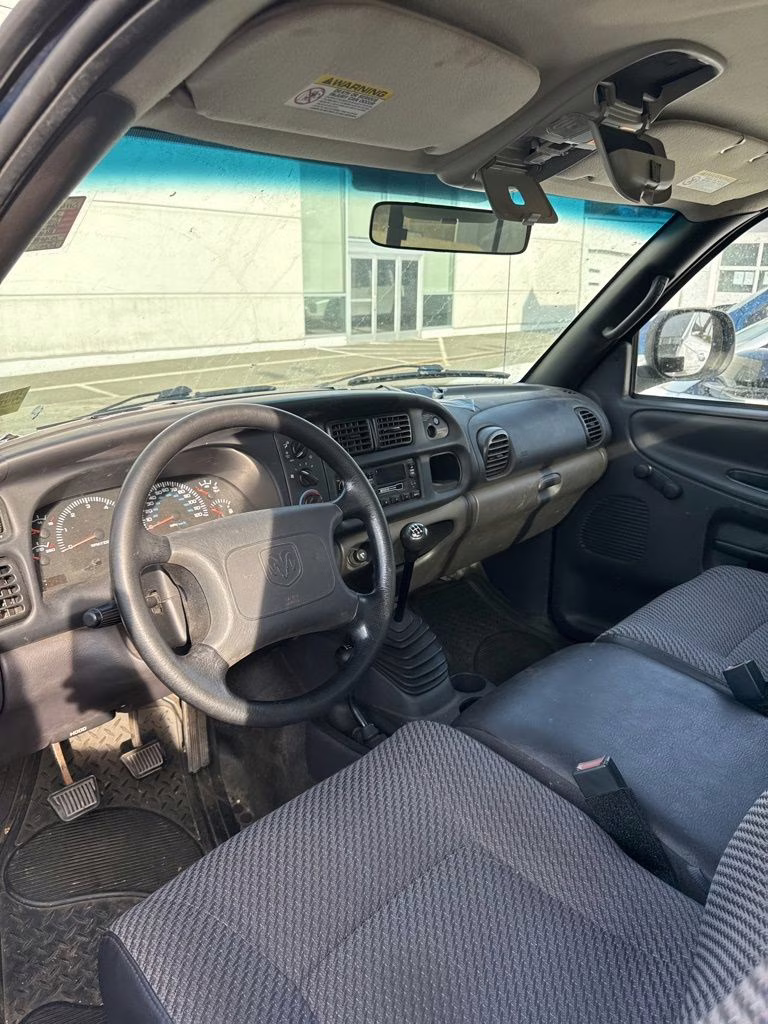 2001 Patriot Blue Pearlcoat Dodge Ram 1500 SLT 4X4 Truck
