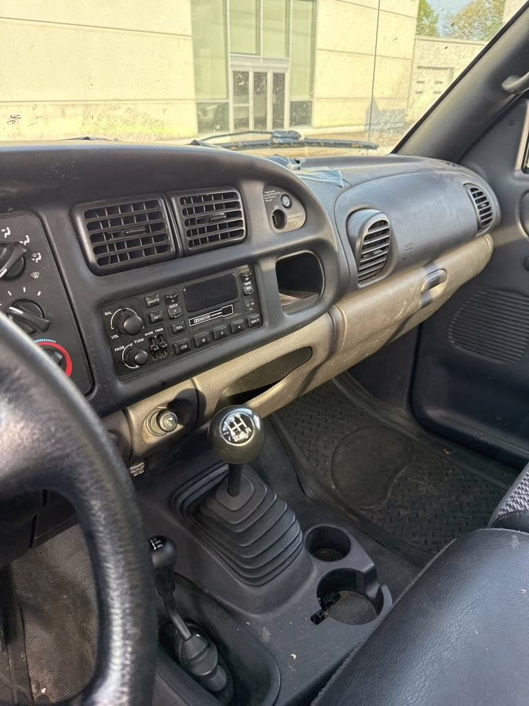 2001 Patriot Blue Pearlcoat Dodge Ram 1500 SLT 4X4 Truck