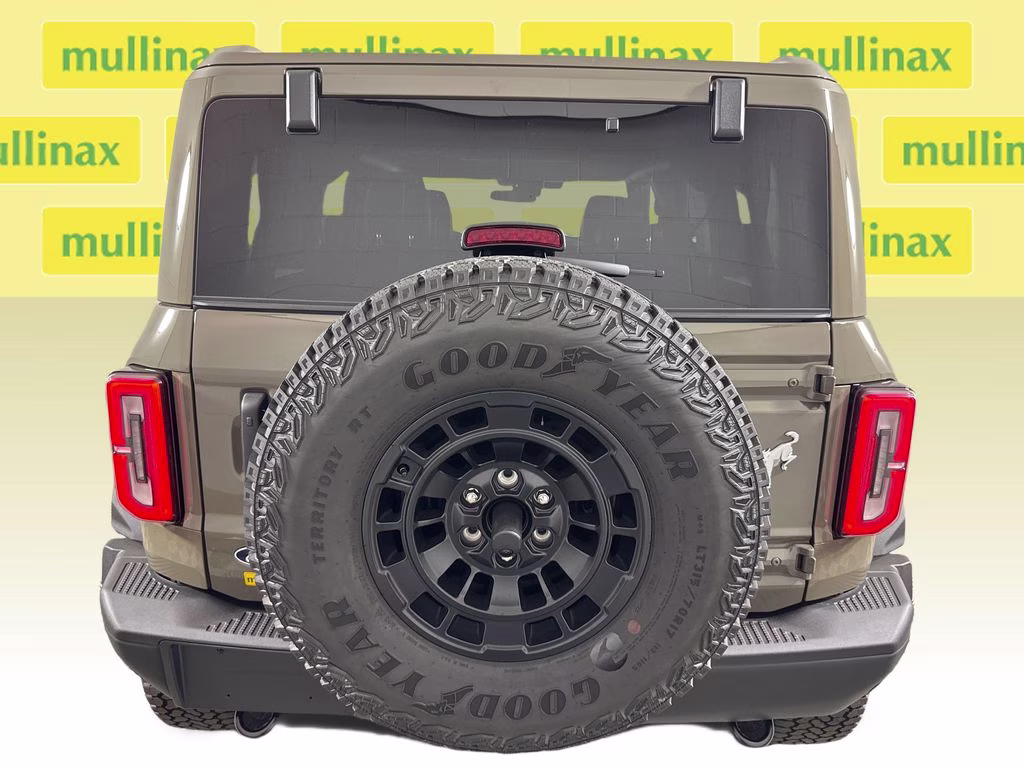 2026 Marsh Gray Ford Bronco Badlands 4X4 SUV