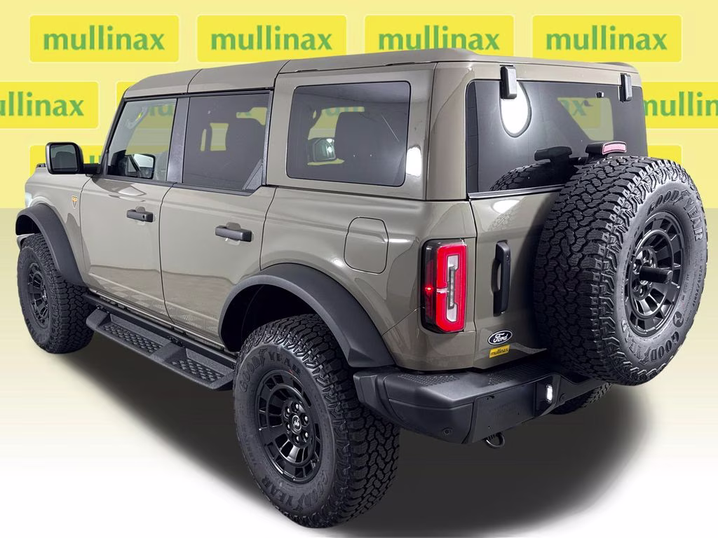 2026 Marsh Gray Ford Bronco Badlands 4X4 SUV