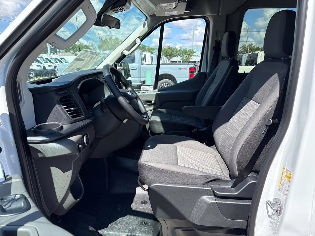 2026 Oxford White Ford Transit-350 XL RWD Crossover