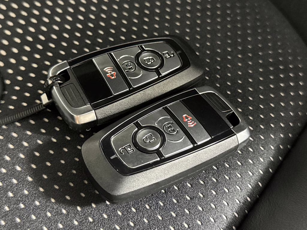 2026 Avalanche Gray Ford Bronco Raptor 4X4 SUV