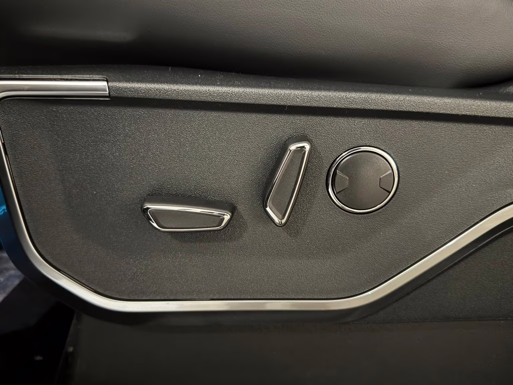 2026 Agate Black Metallic Ford F-150 Raptor R 4X4 Truck