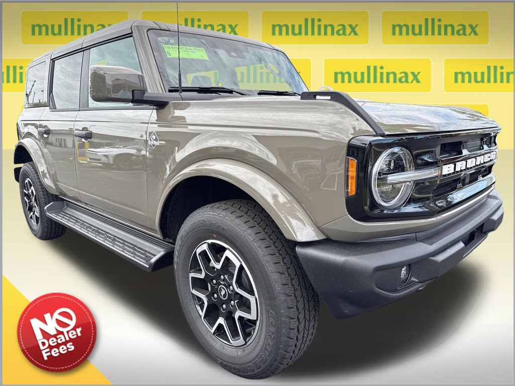 2026 Marsh Gray Ford Bronco Outer Banks 4X4 SUV