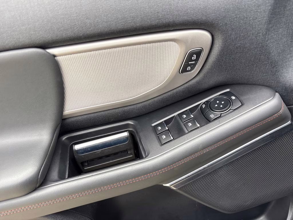 2025 Agate Black Metallic Ford Expedition Active RWD SUV