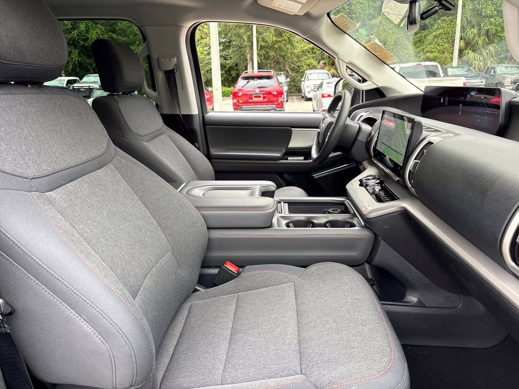 2025 Agate Black Metallic Ford Expedition Active RWD SUV