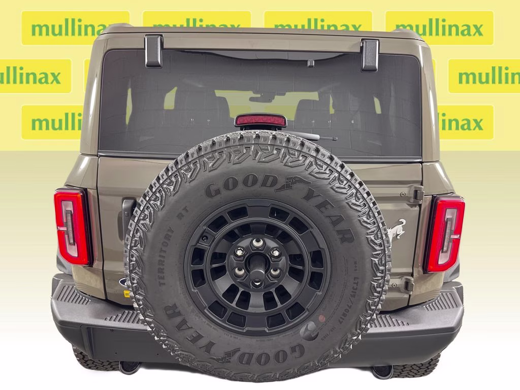 2026 Marsh Gray Ford Bronco Badlands 4X4 SUV