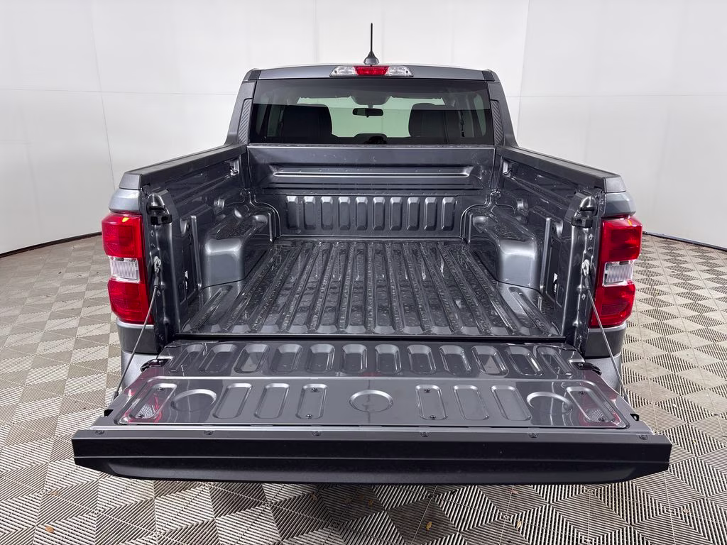 2026 Gray Metallic Ford Maverick XL FWD Truck