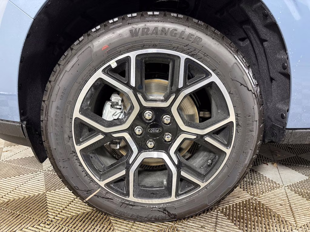 2026 Azure Gray Metallic Tri-Coat Ford Maverick Lariat AWD Truck