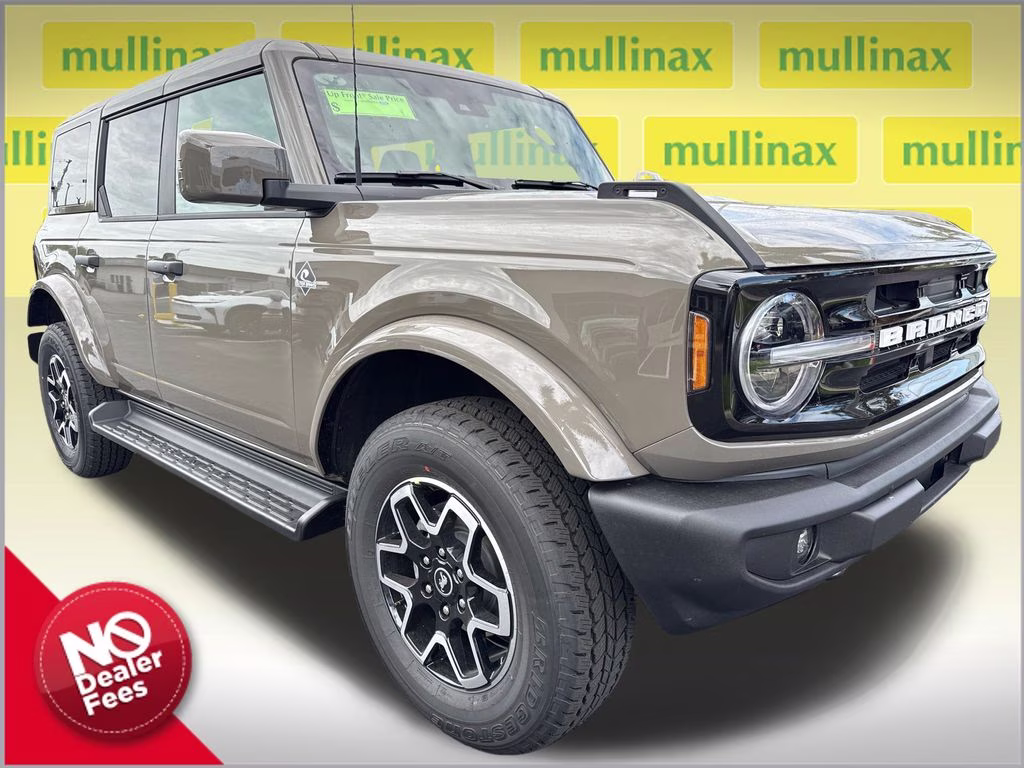 2026 Marsh Gray Ford Bronco Outer Banks 4X4 SUV