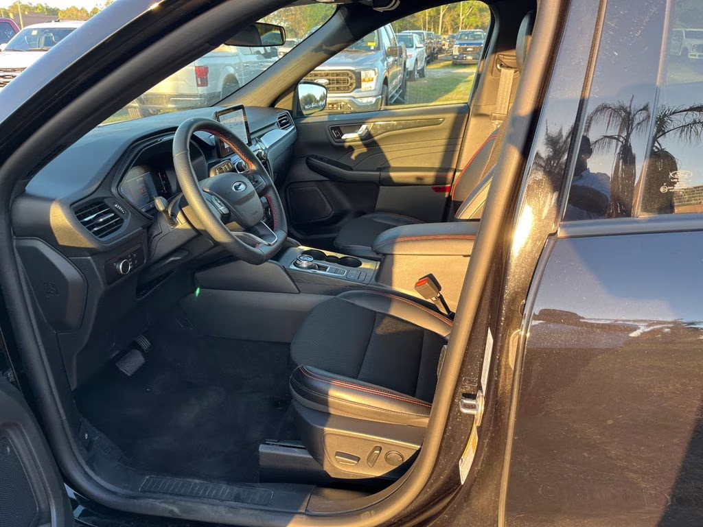 2025 Black Metallic Ford Escape ST-Line AWD SUV