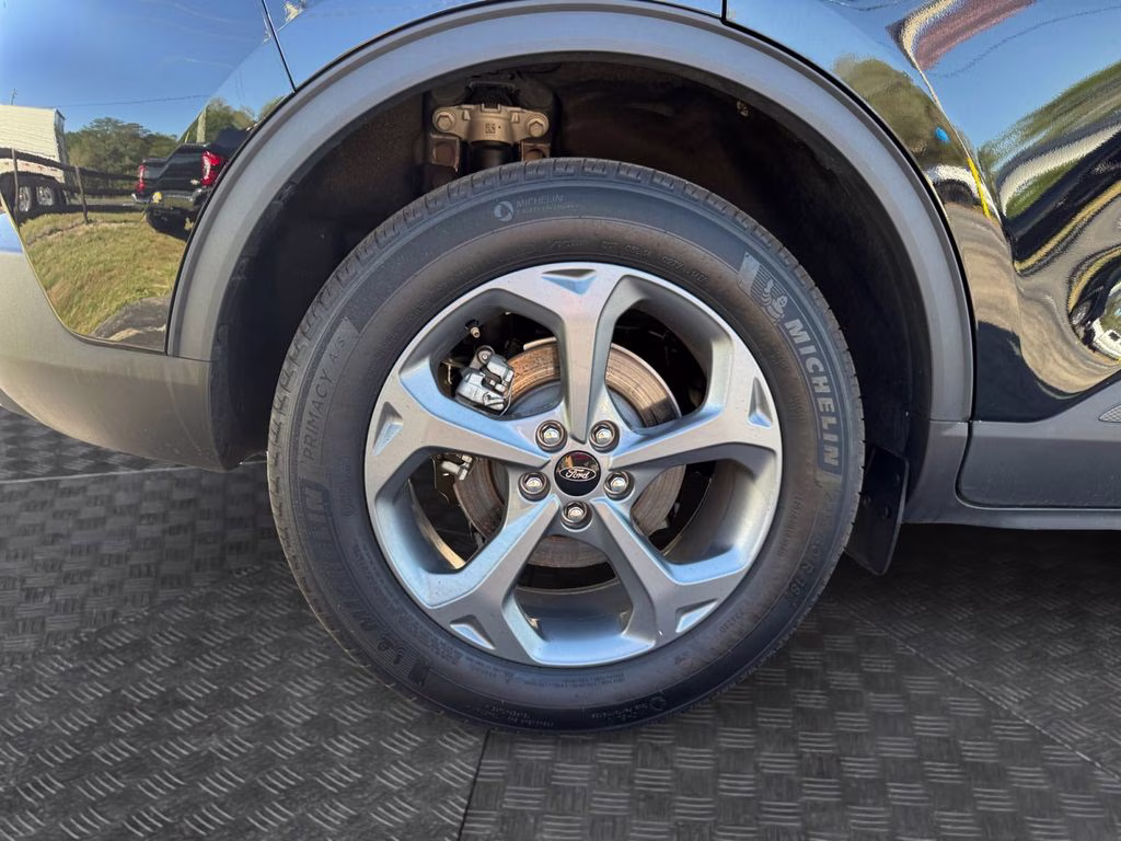 2025 Black Metallic Ford Escape ST-Line AWD SUV