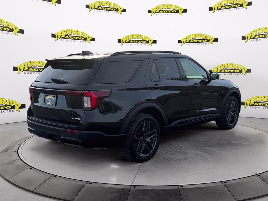 2025 Black Metallic Ford Explorer ST-Line 4X4 SUV