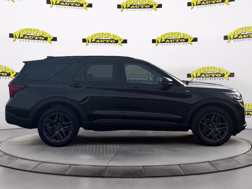 2025 Black Metallic Ford Explorer ST-Line 4X4 SUV