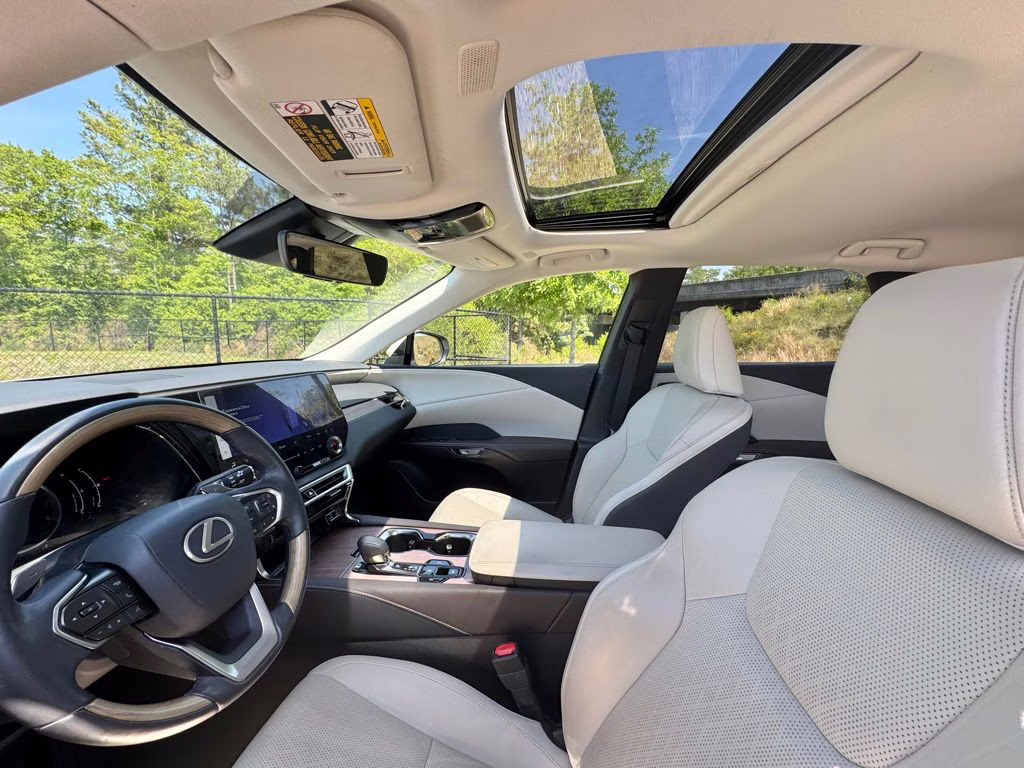 2023 White Pearl Lexus RX 350 Premium Plus FWD SUV