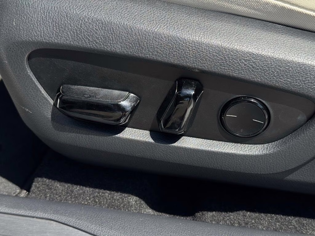 2023 White Pearl Lexus RX 350 Premium Plus FWD SUV