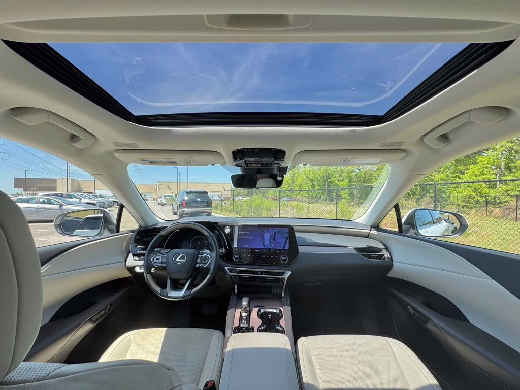 2023 White Pearl Lexus RX 350 Premium Plus FWD SUV