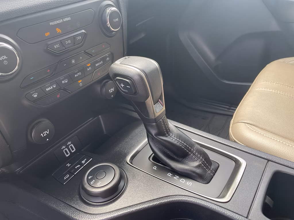 2022 Race Red Ford Ranger LARIAT 4X4 Truck
