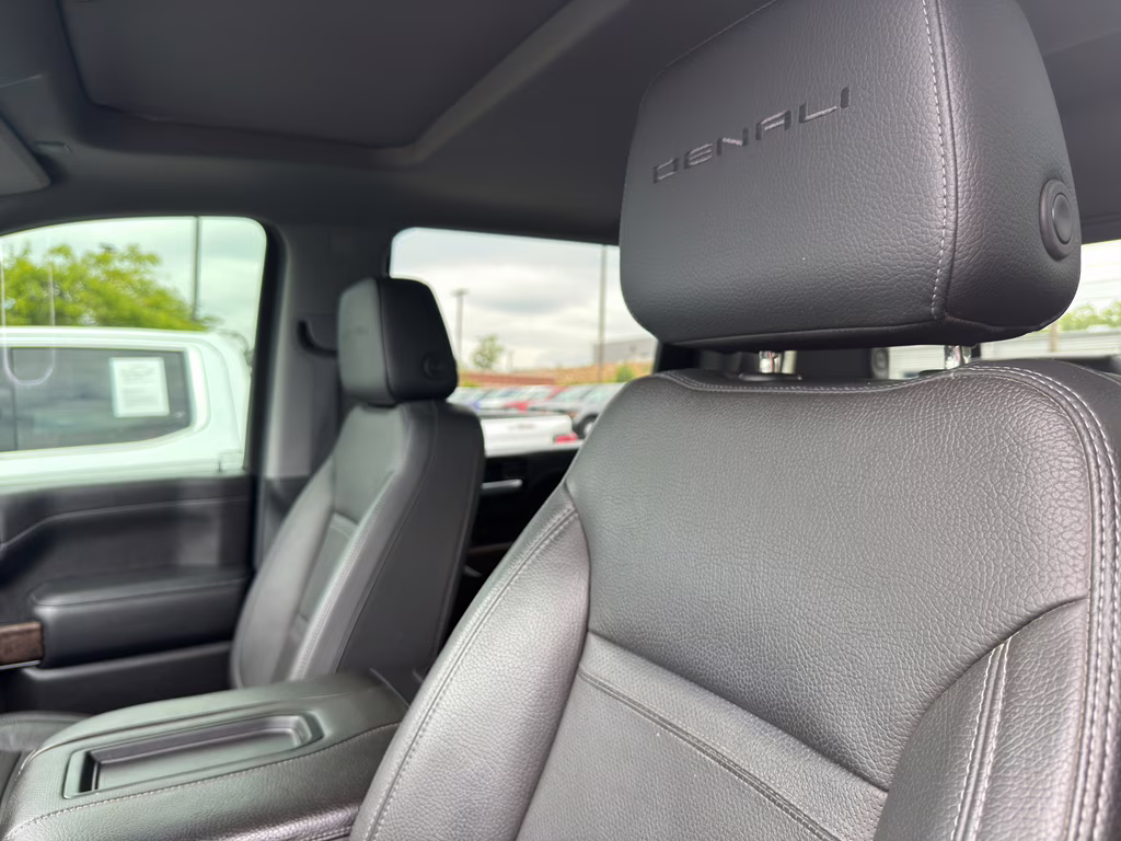 2022 Hunter Metallic GMC Sierra Denali 4X4 Truck