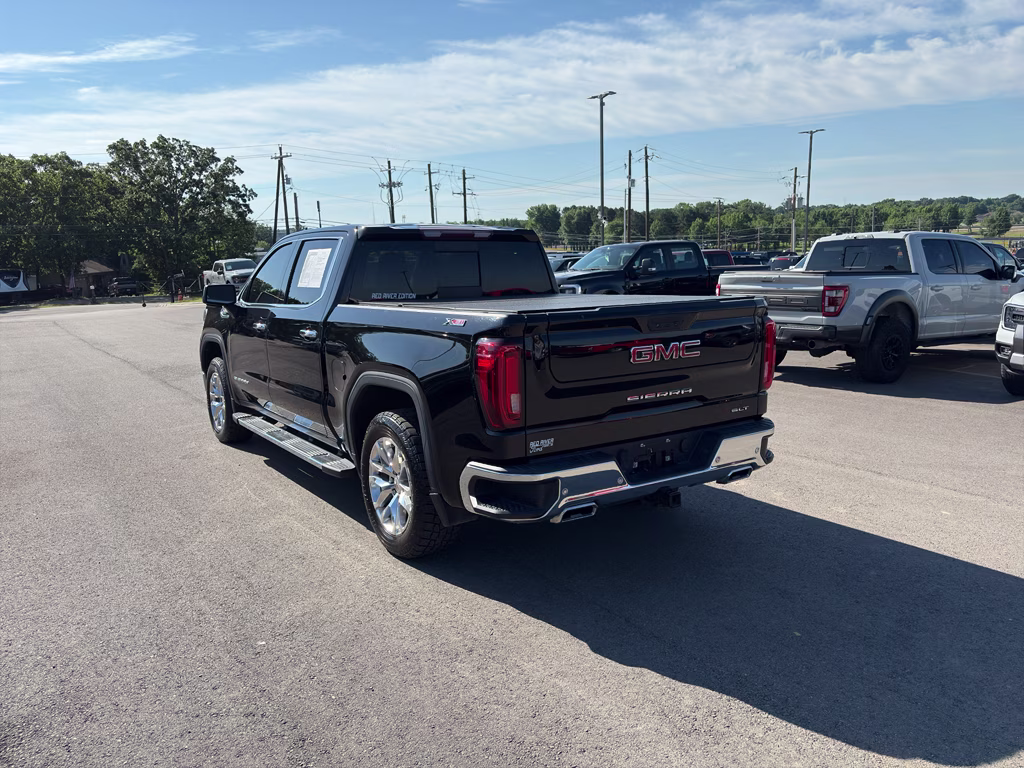 2020 Onyx Black GMC Sierra SLT 4X4 Truck