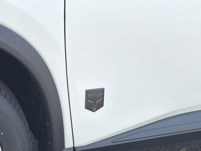 2026 Everest White Pearl Tricoat Nissan Rogue Dark Armor AWD SUV