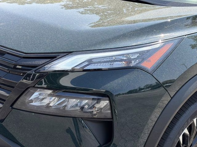 2026 Obsidian Green Nissan Rogue Dark Armor AWD SUV