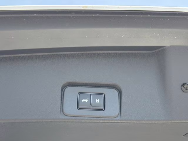 2026 Everest White Pearl Tricoat Nissan Rogue Dark Armor AWD SUV