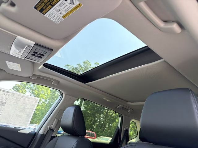 2026 Everest White Pearl Tricoat Nissan Rogue Platinum AWD SUV