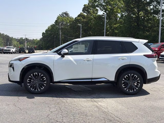 2026 Everest White Pearl Tricoat Nissan Rogue Platinum AWD SUV