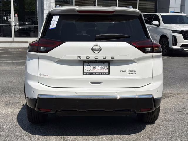 2026 Everest White Pearl Tricoat Nissan Rogue Platinum AWD SUV