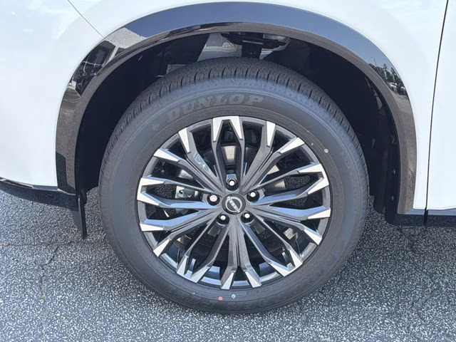 2026 Everest White Pearl Tricoat Nissan Rogue Platinum AWD SUV
