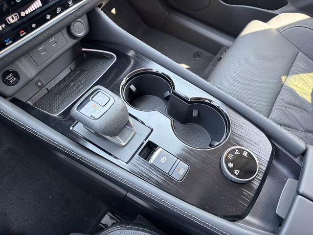 2026 Everest White Pearl Tricoat Nissan Rogue Platinum AWD SUV