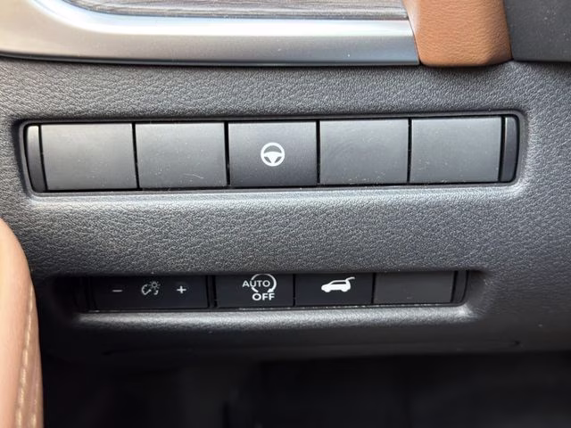2026 Everest White Pearl Tricoat Nissan Rogue Platinum AWD SUV