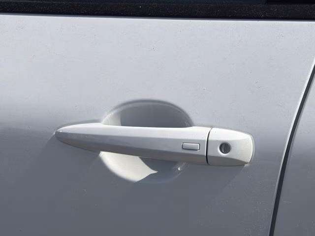 2026 Everest White Pearl Tricoat Nissan Rogue Platinum AWD SUV
